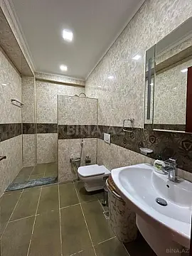 Satılır 2 otaqlı mənzil 81 m²