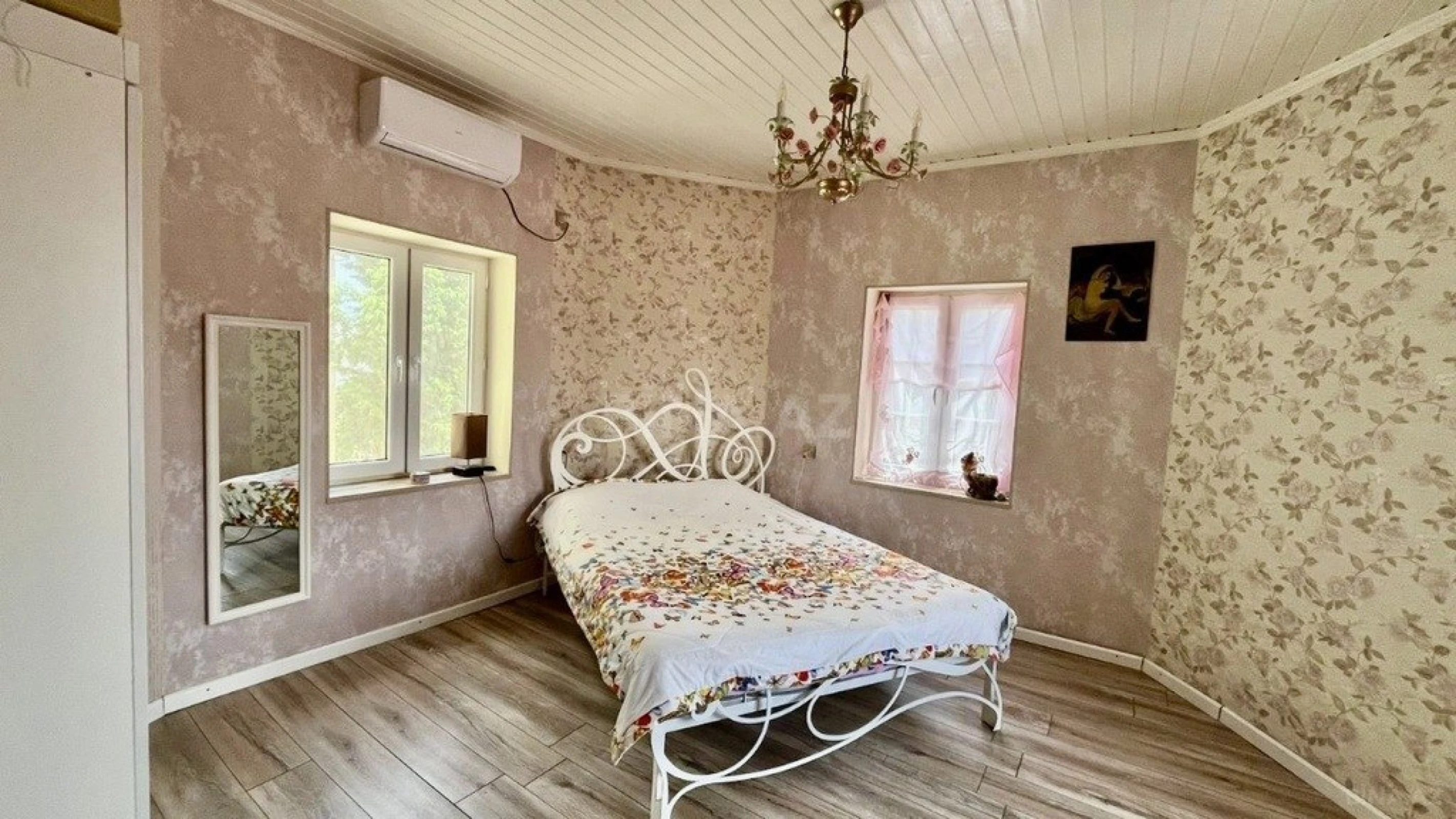 Satılır 4 otaqlı həyət evi 155 m²