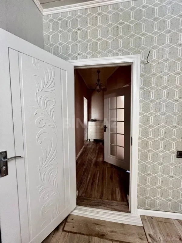 Satılır 4 otaqlı həyət evi 155 m²