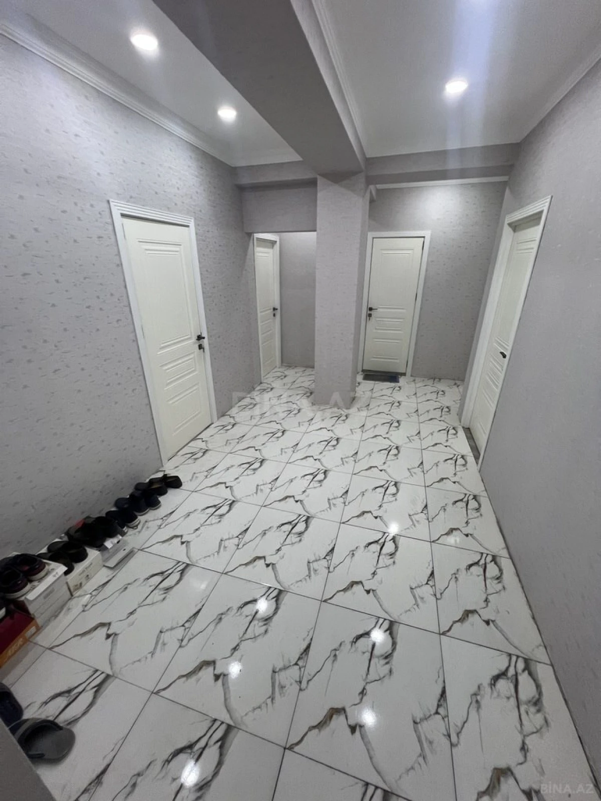 Satılır 3 otaqlı mənzil 110 m²