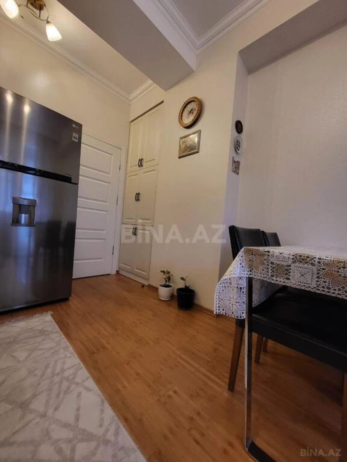 Satılır 3 otaqlı mənzil 102 m²