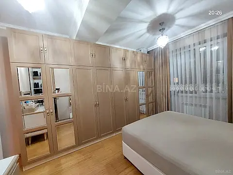 Satılır 3 otaqlı mənzil 102 m²