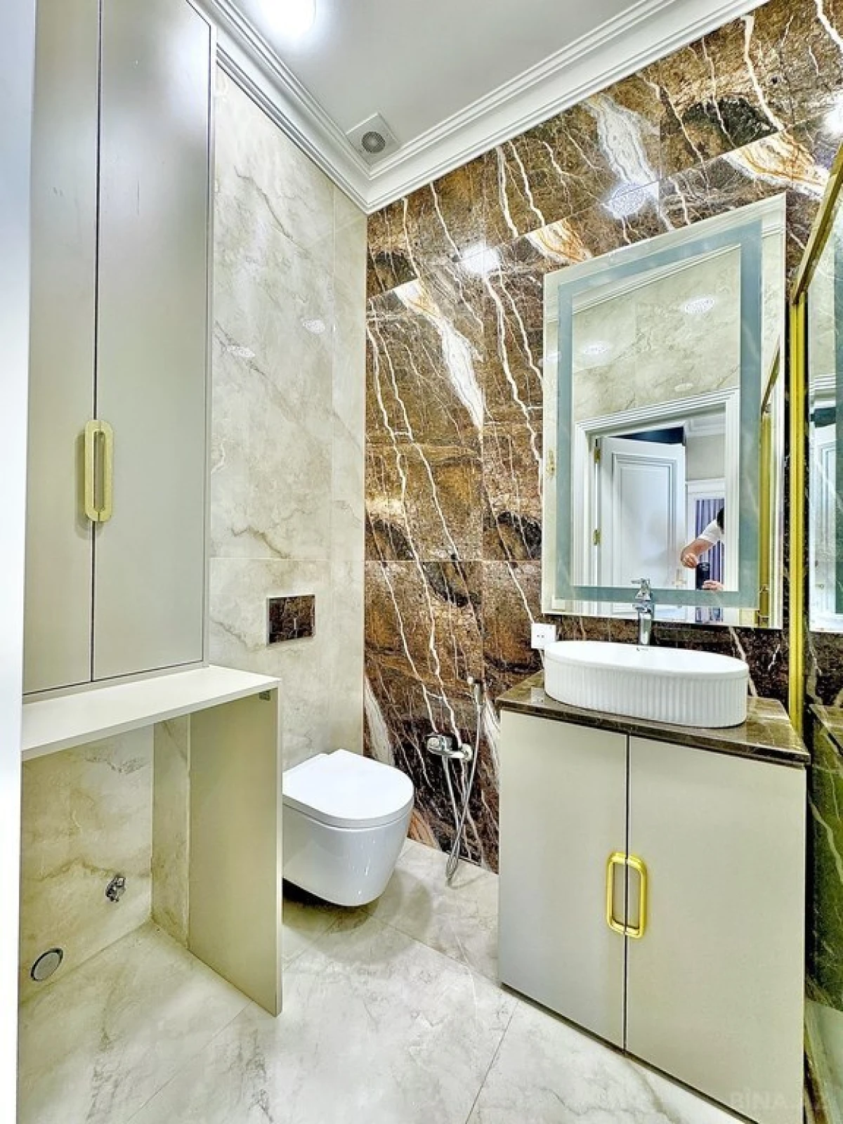 Satılır 3 otaqlı mənzil 80 m²