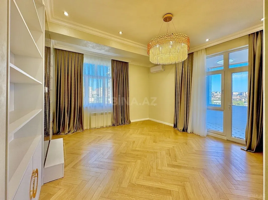 Satılır 3 otaqlı mənzil 80 m²
