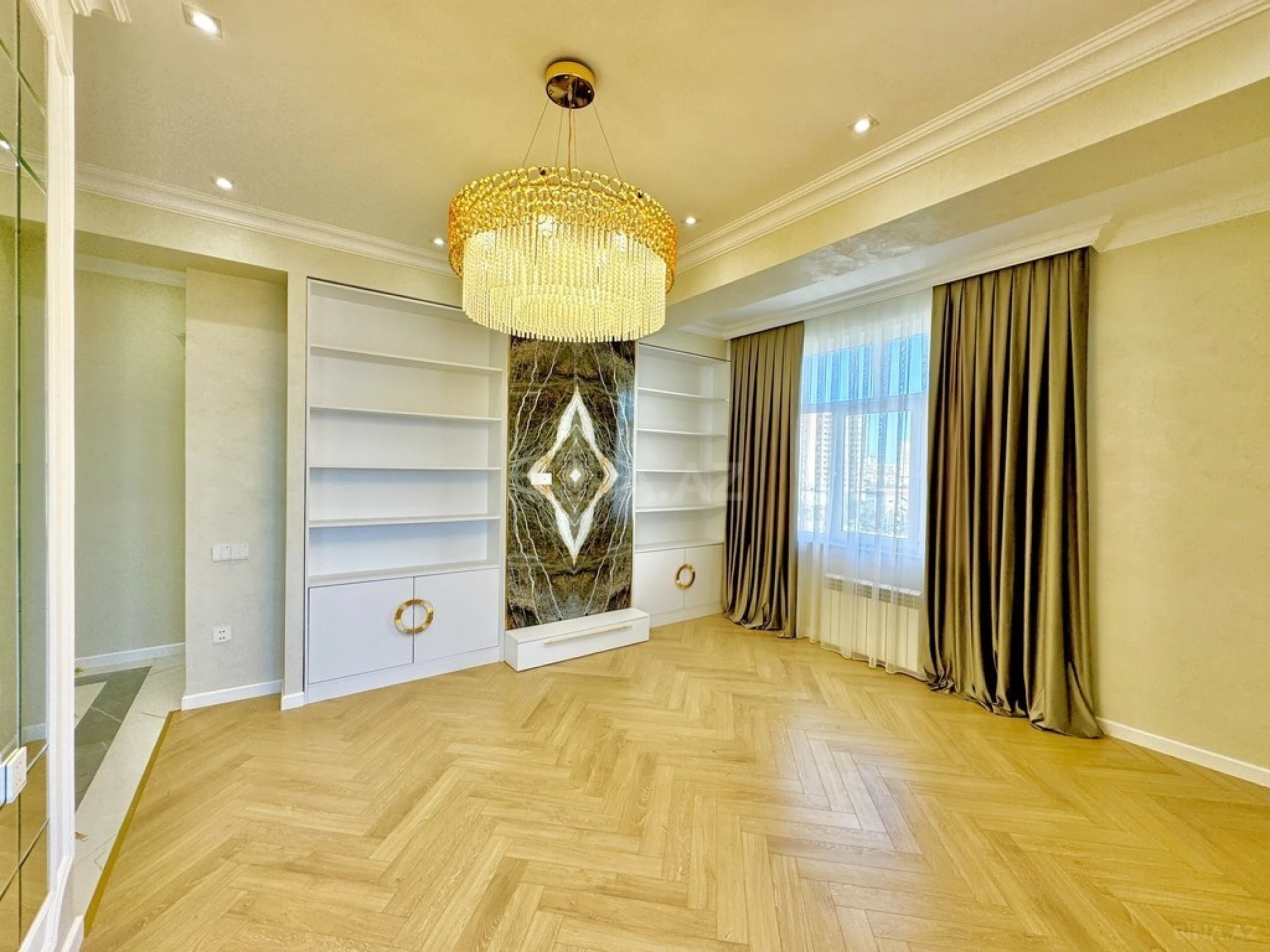 Satılır 3 otaqlı mənzil 80 m²