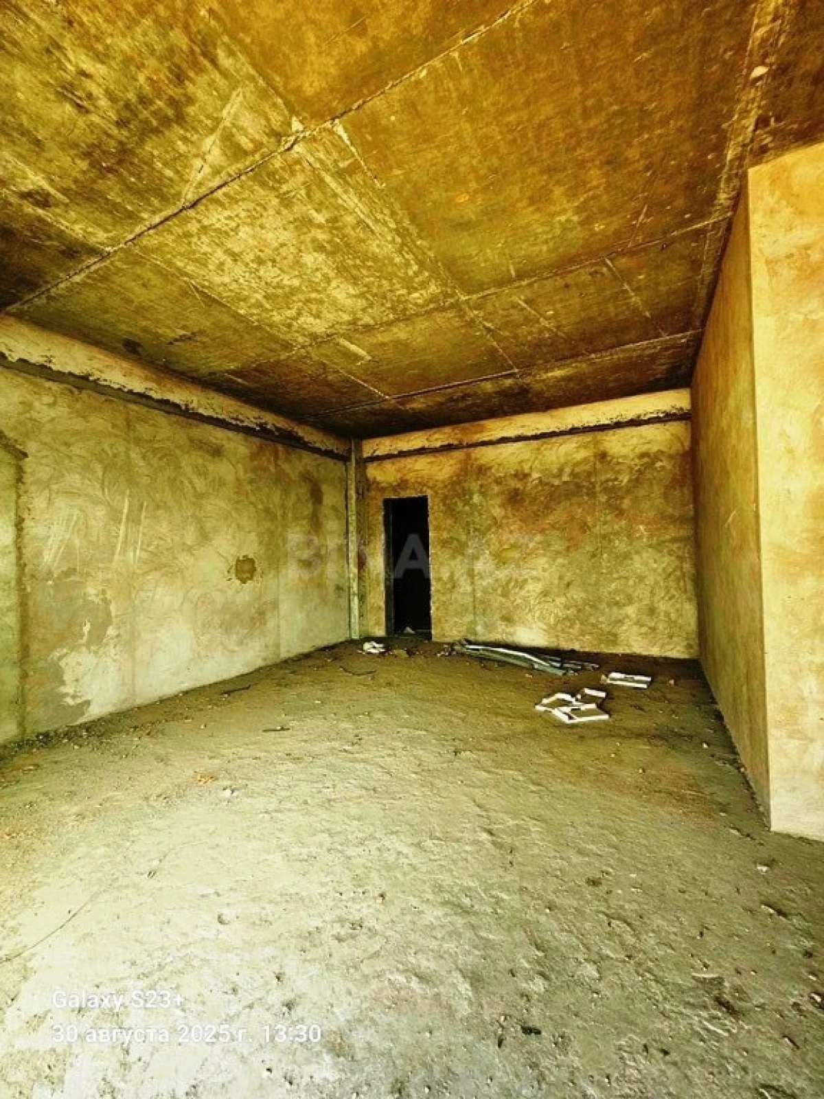 Satılır 5 otaqlı mənzil 265 m²