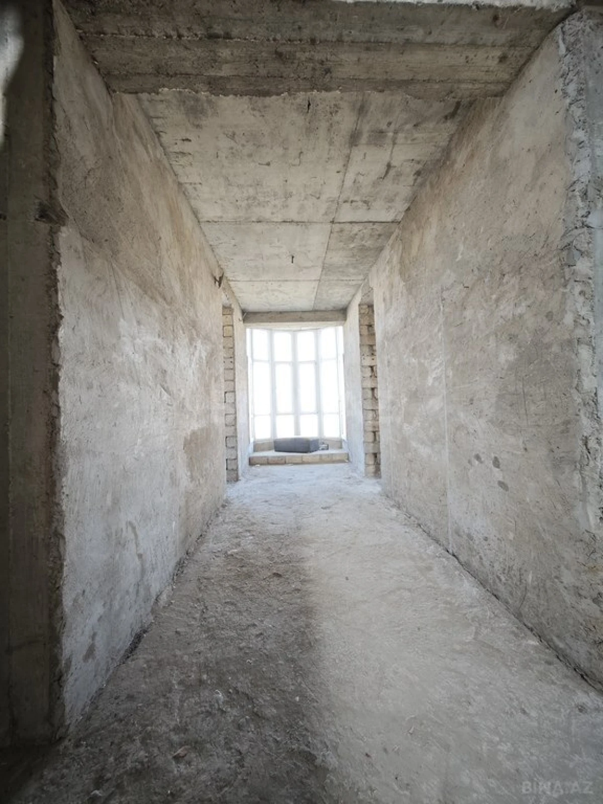 Satılır 7 otaqlı həyət evi 250 m²