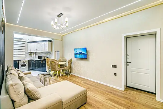 Kirayə verilir 4 otaqlı mənzil 147 m²