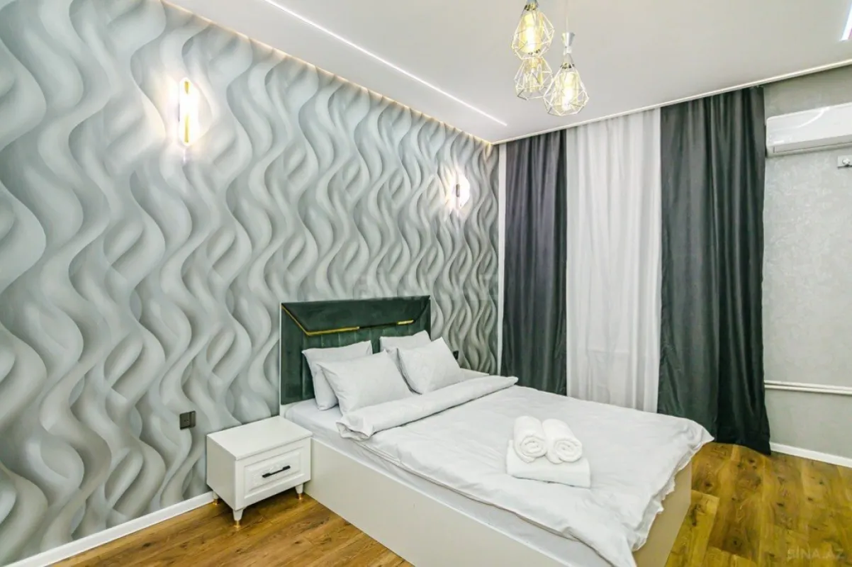 Kirayə verilir 4 otaqlı mənzil 147 m²