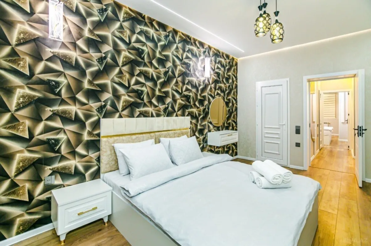 Kirayə verilir 4 otaqlı mənzil 147 m²