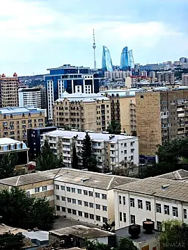 Satılır 3 otaqlı mənzil 97 m²