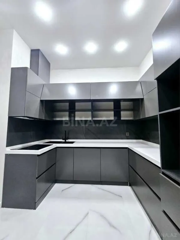 Satılır 3 otaqlı mənzil 97 m²