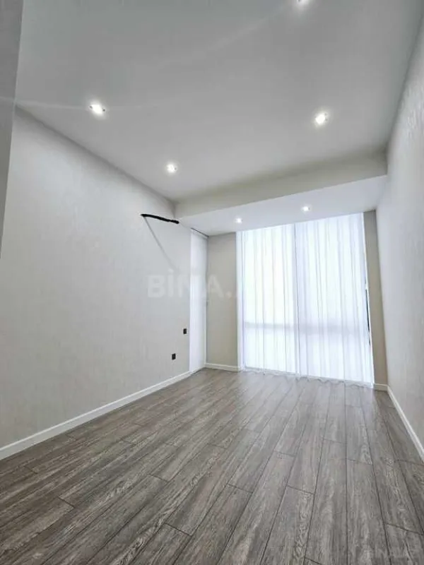 Satılır 3 otaqlı mənzil 97 m²