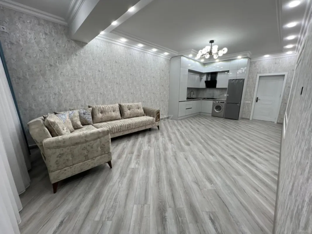 Satılır 2 otaqlı mənzil 70 m²