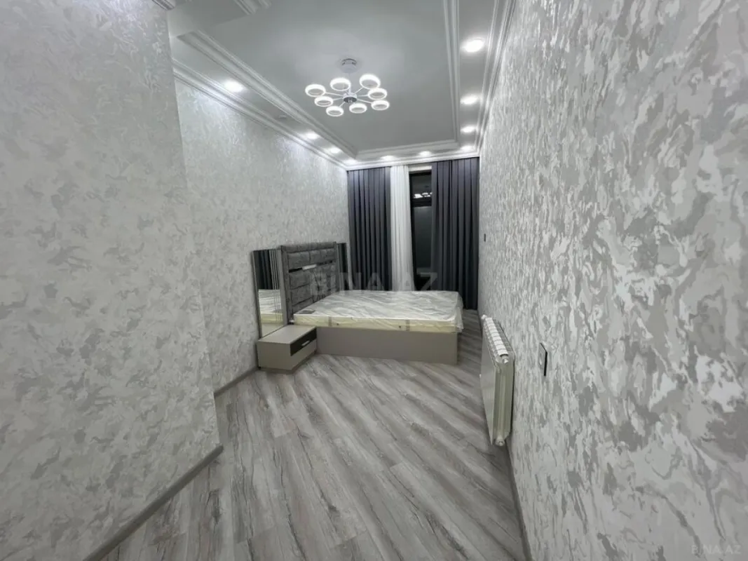 Satılır 2 otaqlı mənzil 70 m²