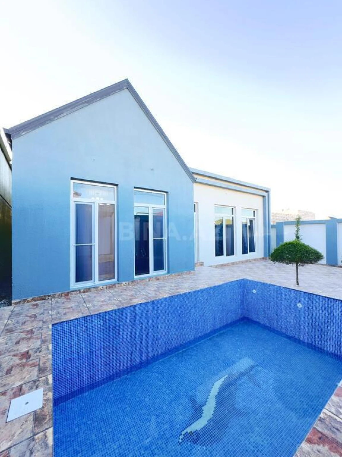 Satılır 4 otaqlı həyət evi 150 m²