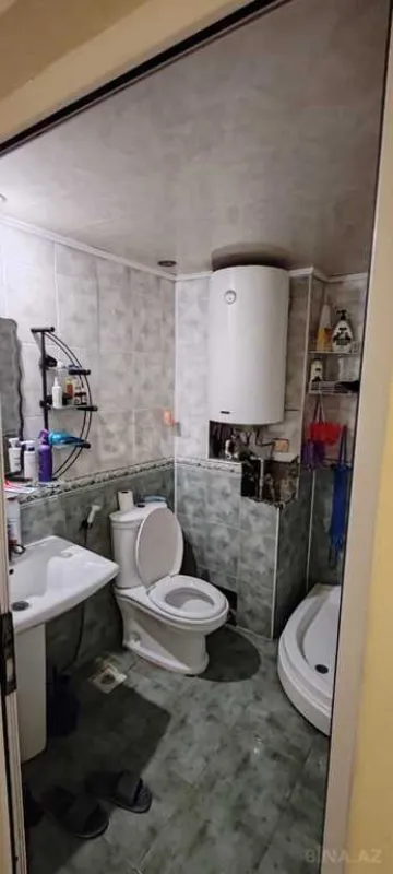 Satılır 5 otaqlı mənzil 125 m²