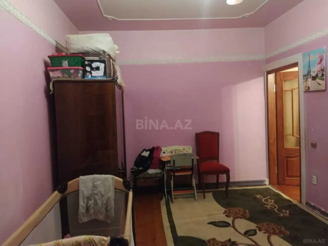 Satılır 5 otaqlı mənzil 125 m²