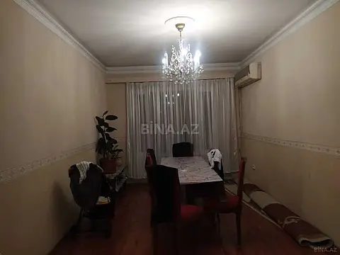 Satılır 5 otaqlı mənzil 125 m²