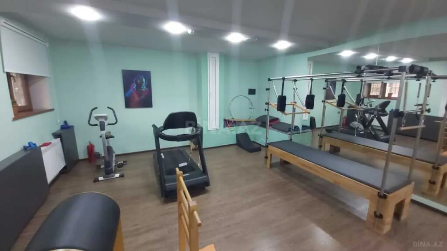 Satılır obyekt 143 m²