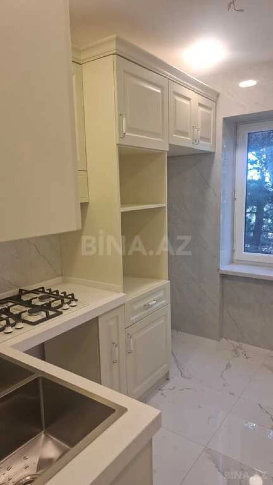 Satılır 3 otaqlı mənzil 80 m²