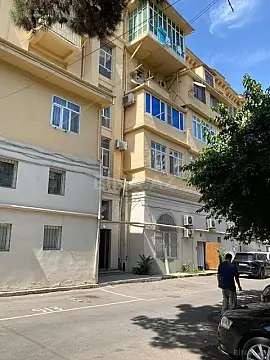 Satılır 3 otaqlı mənzil 100 m²