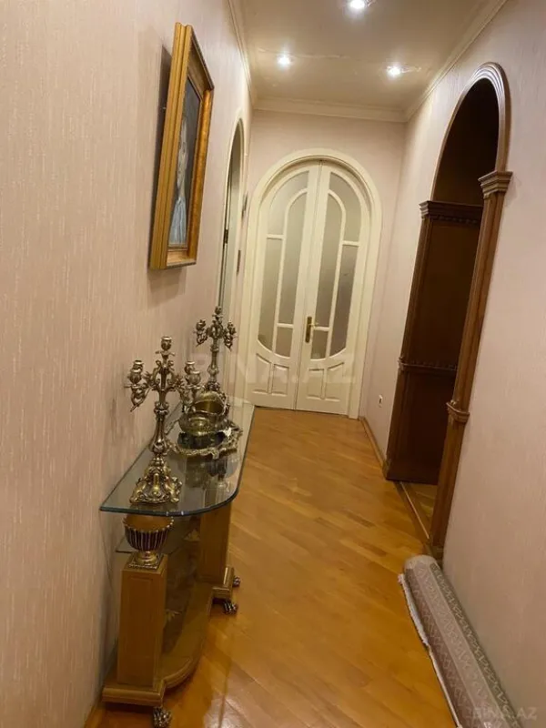 Satılır 3 otaqlı mənzil 100 m²