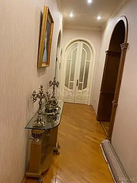 Satılır 3 otaqlı mənzil 100 m²