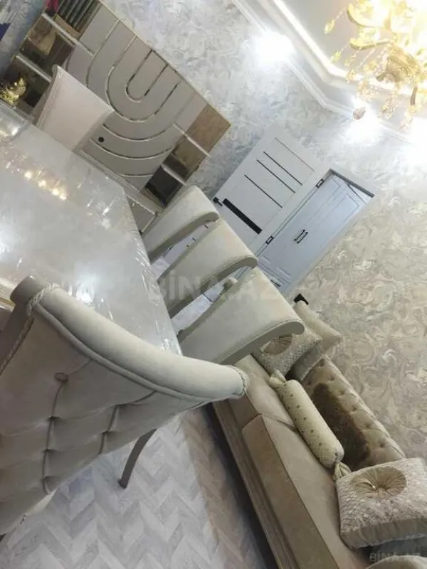 Satılır 3 otaqlı mənzil 110 m²