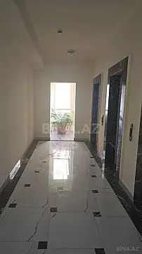 Satılır 4 otaqlı mənzil 193 m²