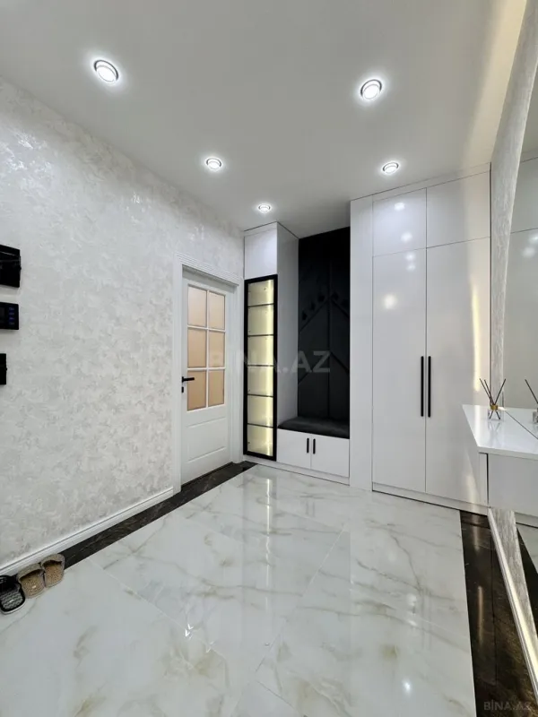 Satılır 2 otaqlı mənzil 60 m²