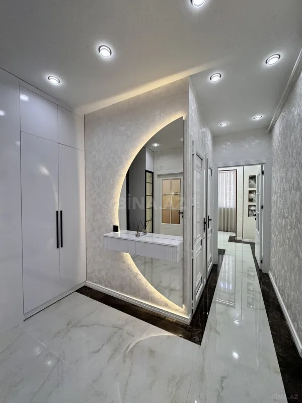 Satılır 2 otaqlı mənzil 60 m²