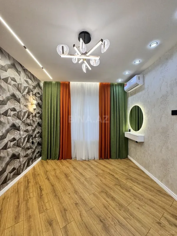 Satılır 2 otaqlı mənzil 60 m²