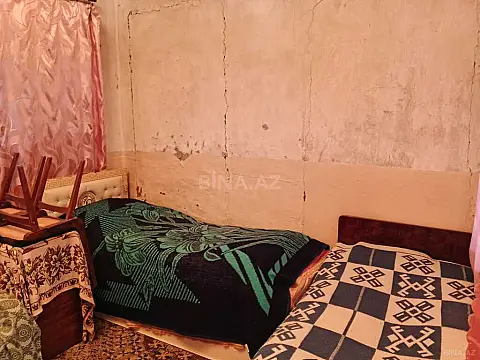 Satılır 4 otaqlı həyət evi 100 m²