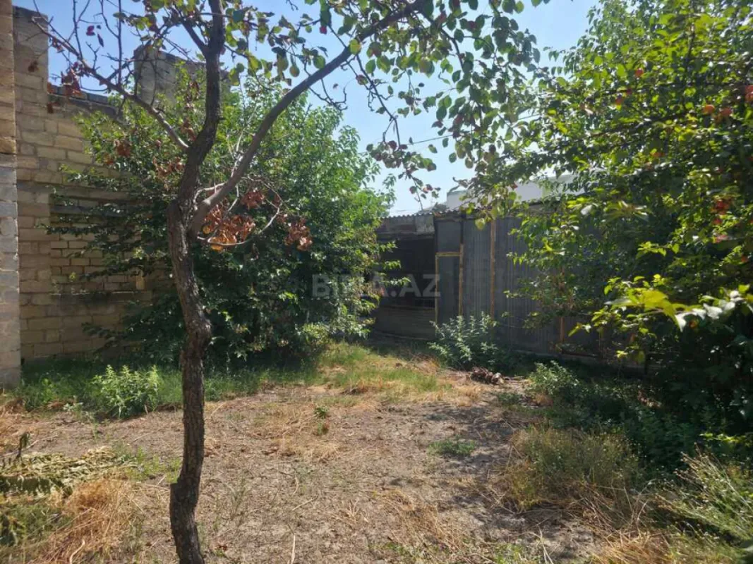 Satılır 4 otaqlı həyət evi 100 m²