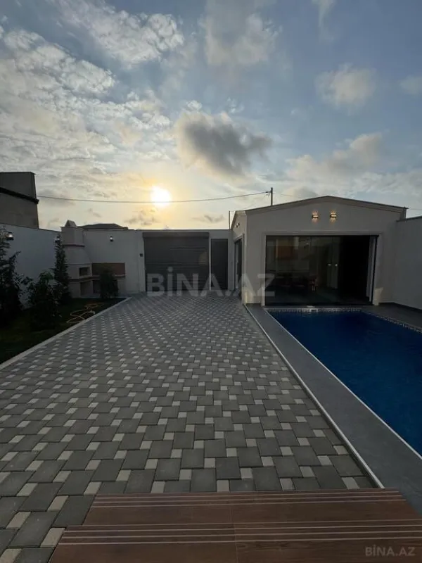 Satılır 4 otaqlı həyət evi 150 m²
