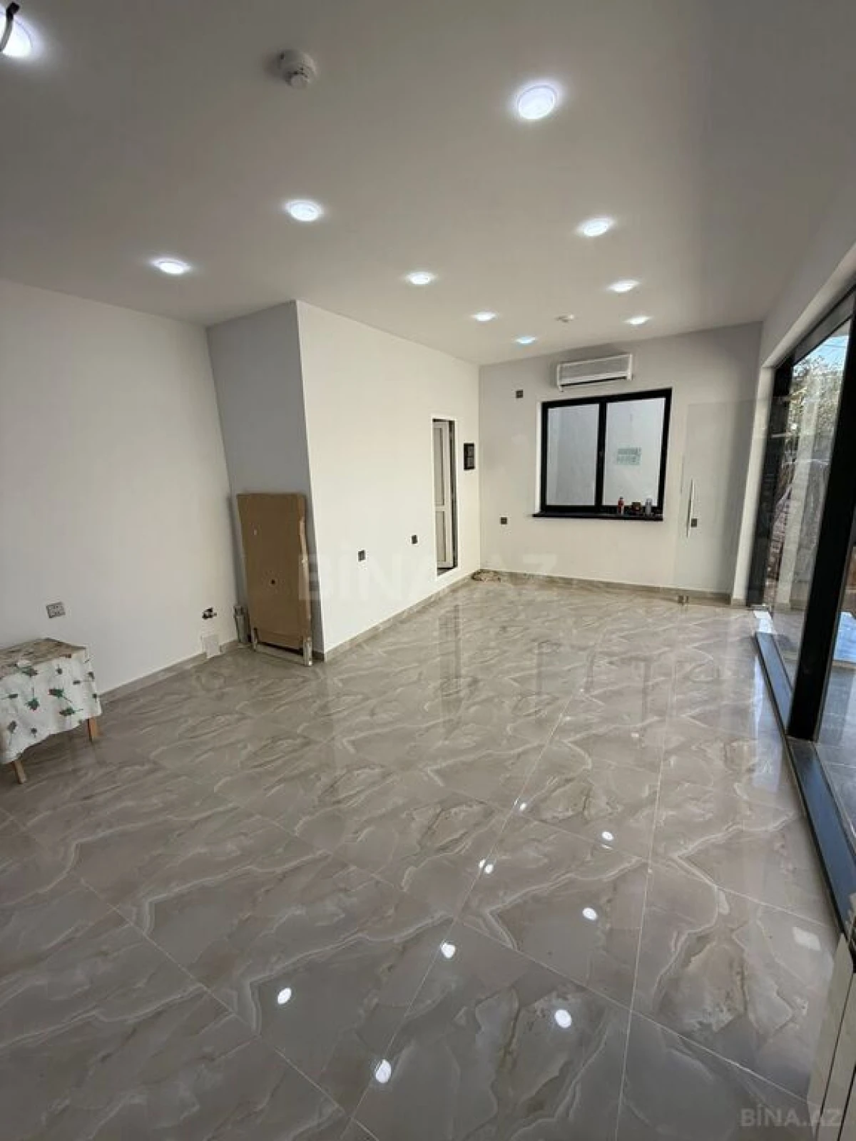 Kirayə verilir obyekt 45 m²