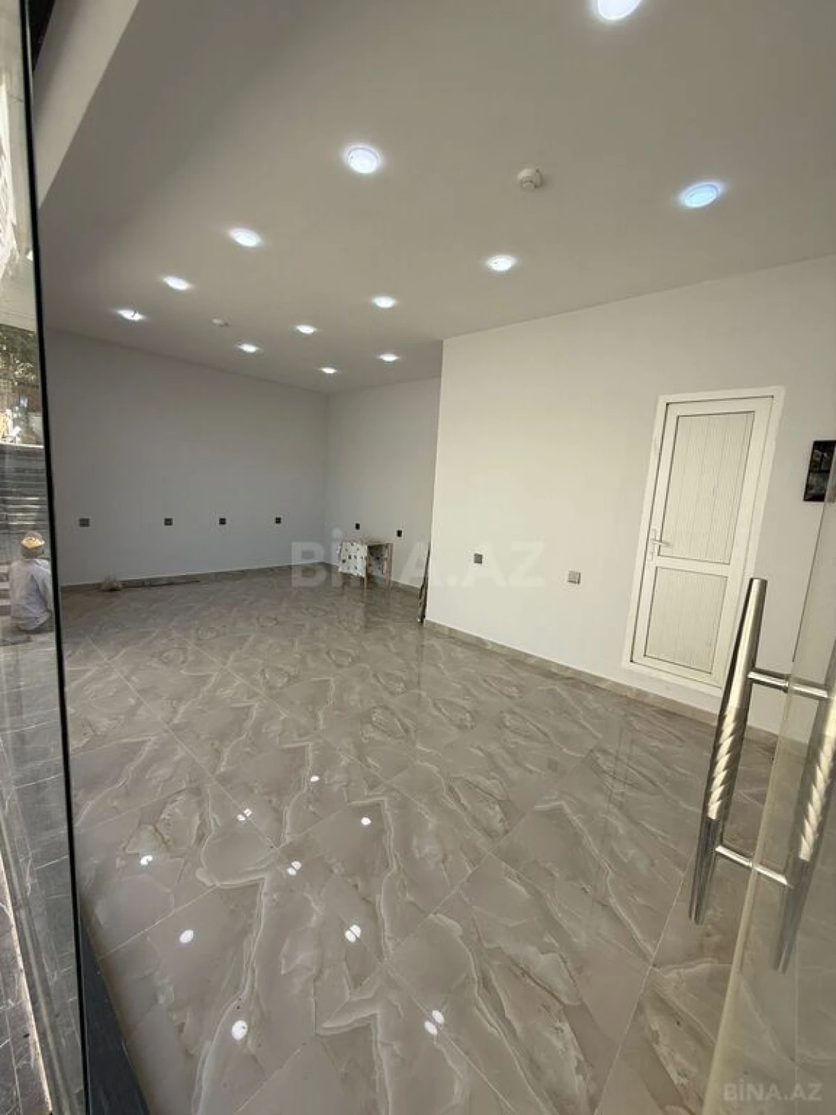 Kirayə verilir obyekt 45 m²