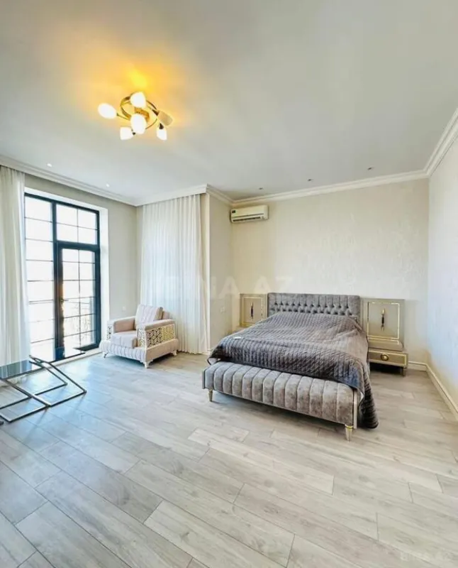 Kirayə verilir 5 otaqlı həyət evi 400 m²