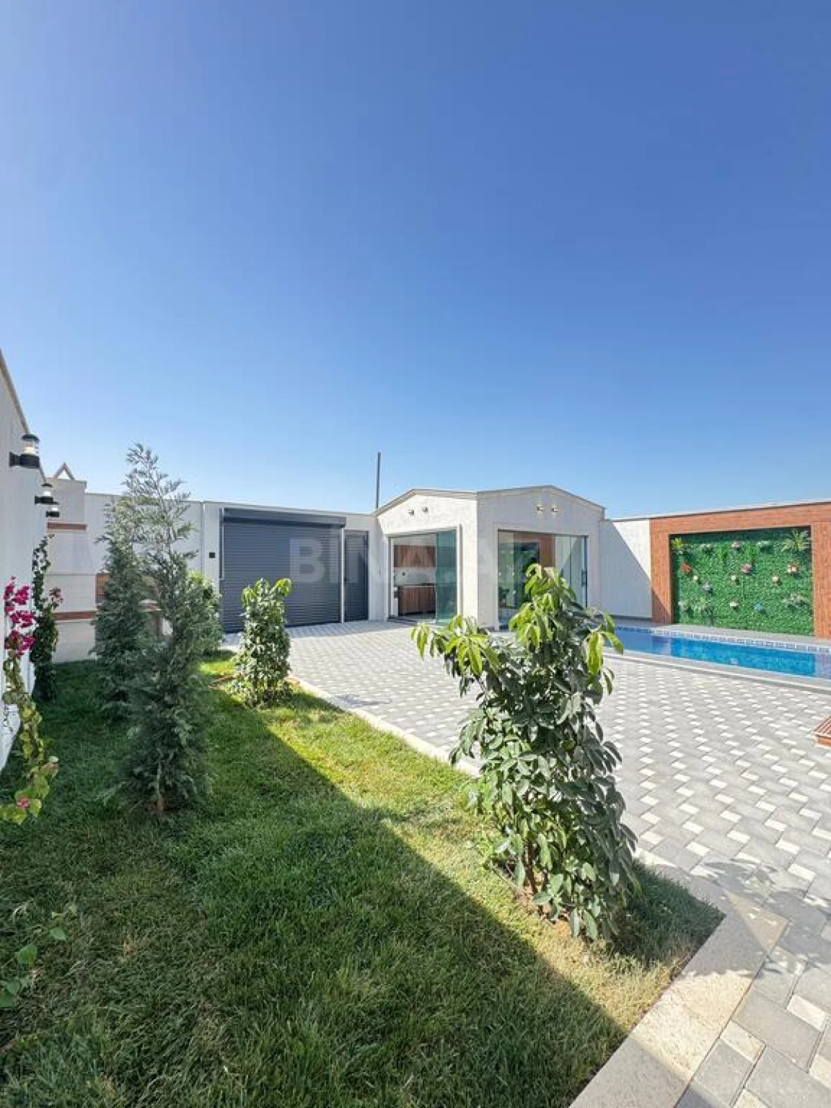 Satılır 4 otaqlı həyət evi 150 m²
