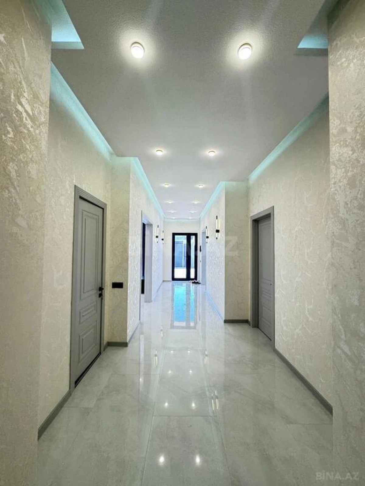 Satılır 4 otaqlı həyət evi 150 m²