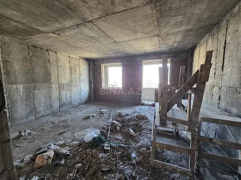 Satılır 2 otaqlı mənzil 82.2 m²