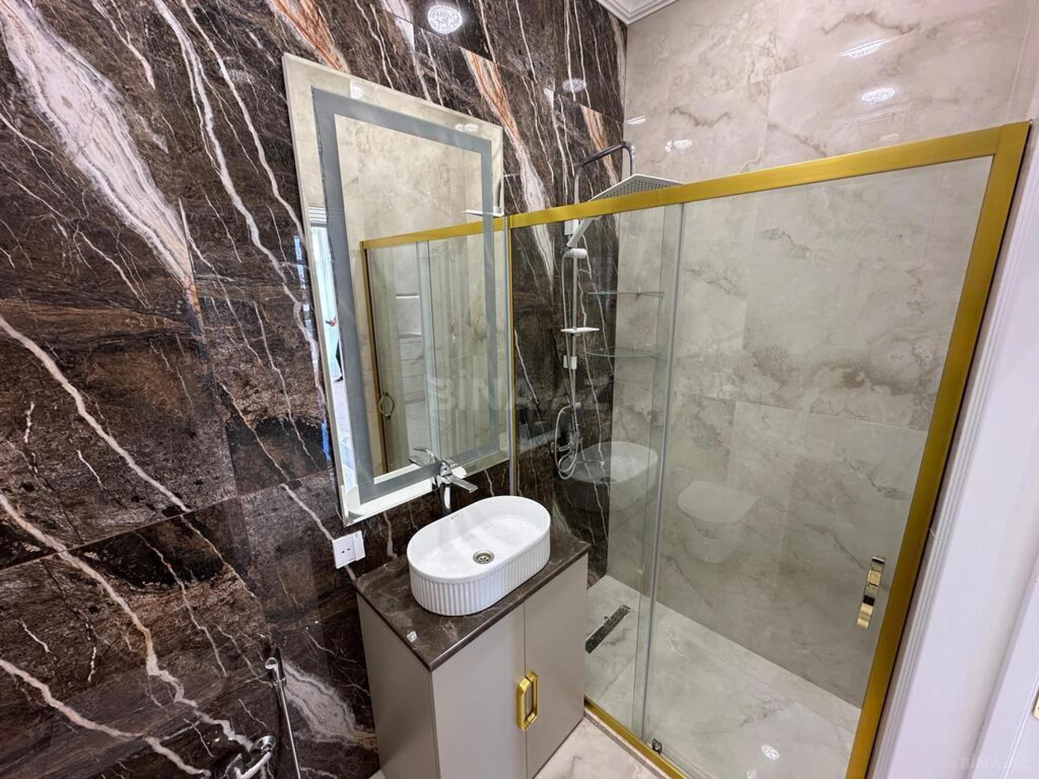 Satılır 3 otaqlı mənzil 75 m²