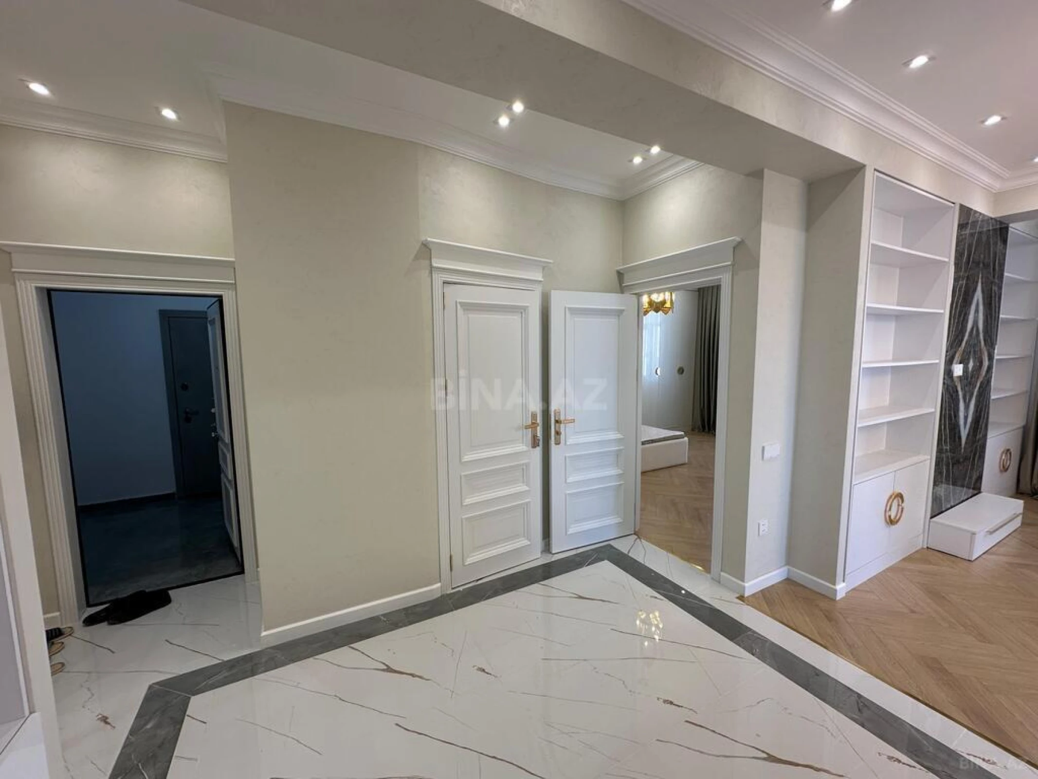 Satılır 3 otaqlı mənzil 75 m²
