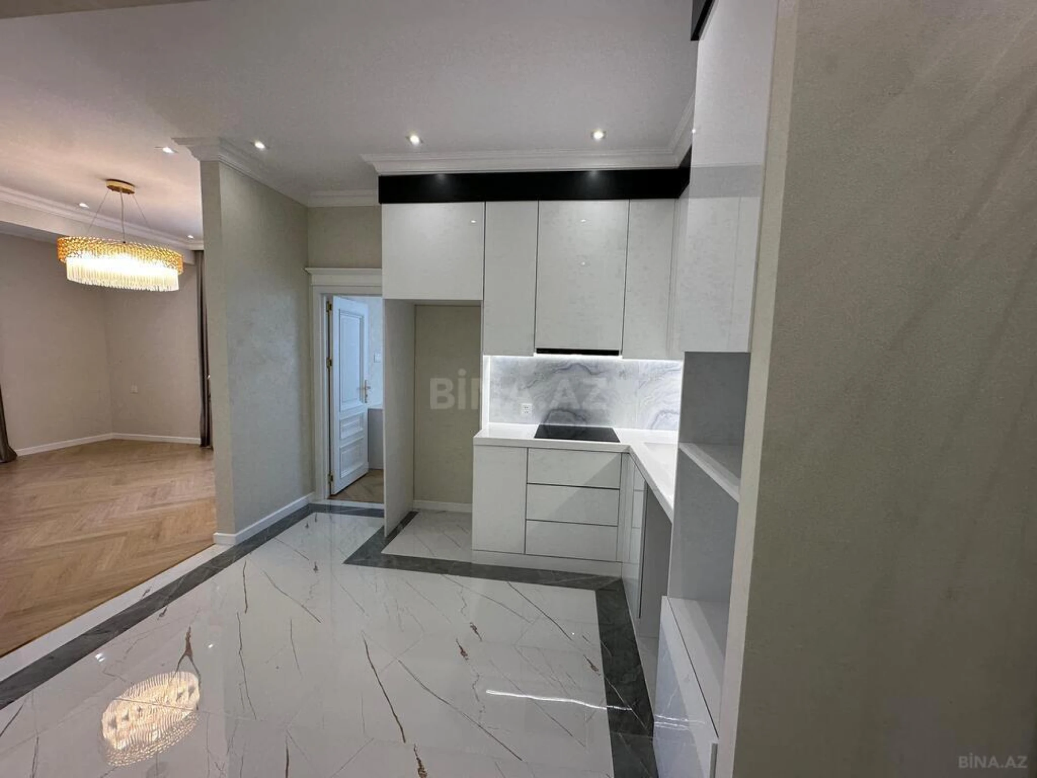 Satılır 3 otaqlı mənzil 75 m²