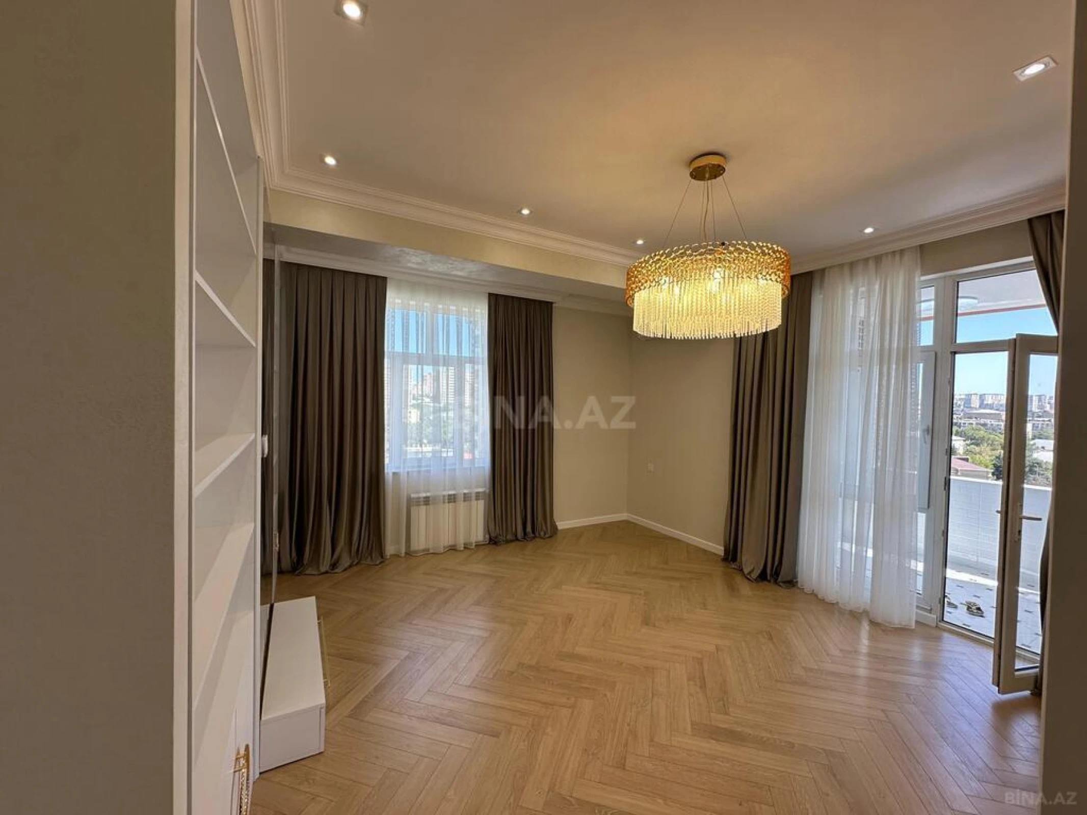 Satılır 3 otaqlı mənzil 75 m²