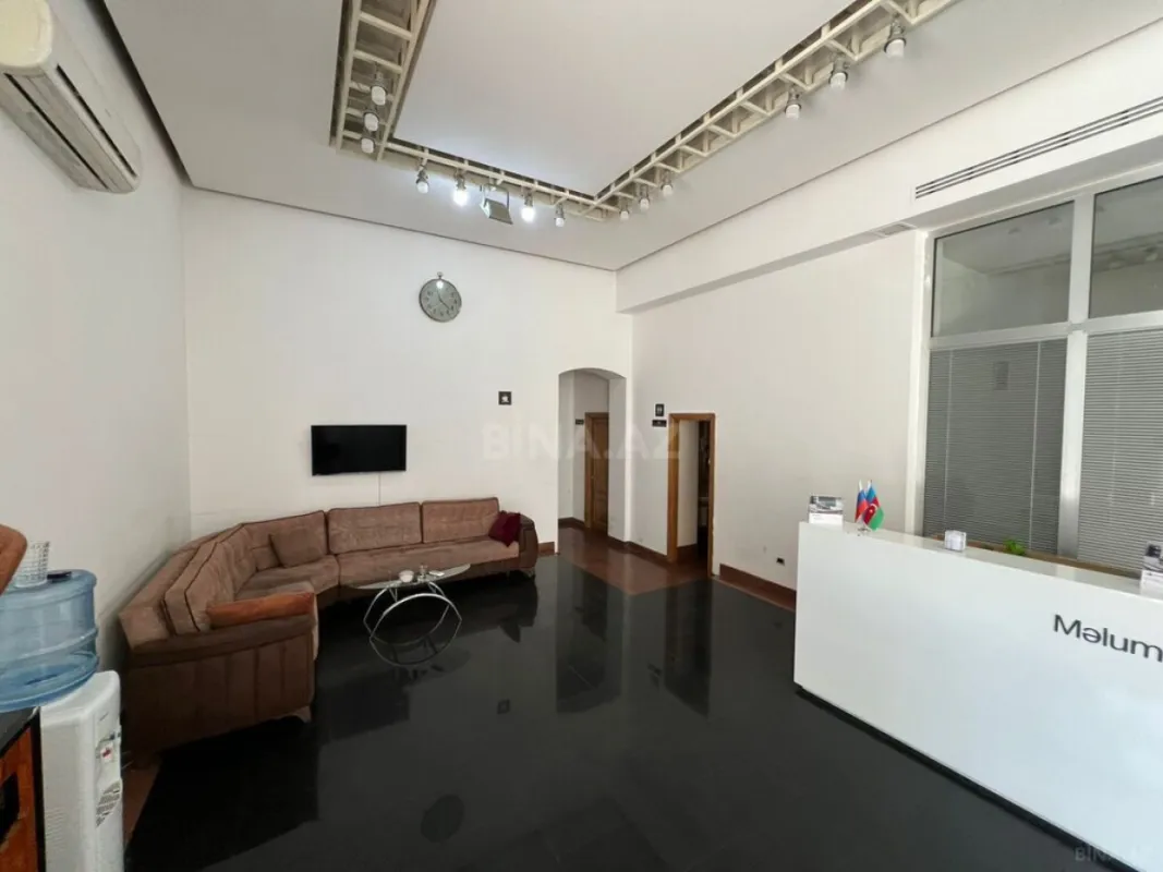 Kirayə verilir obyekt 300 m²