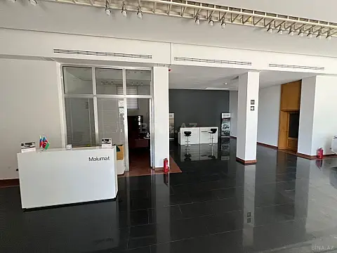 Kirayə verilir obyekt 300 m²