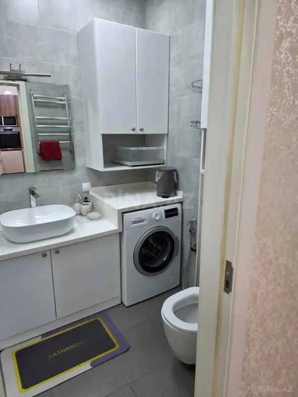 Kirayə verilir 2 otaqlı mənzil 66 m²