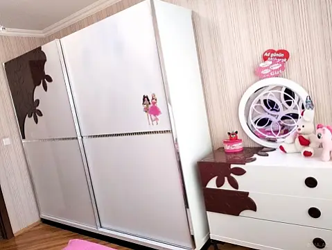 Satılır 5 otaqlı mənzil 125 m²